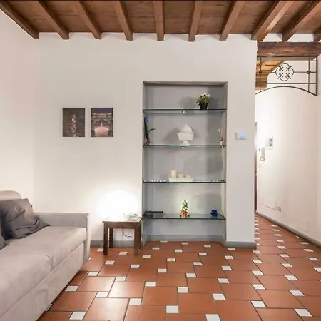 Giulia Appartamento Firenze